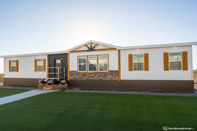 The Patton Creek CS-3249-ext-1